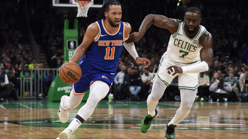 Jaylen Brown chases Jalen Brunson off the dribble.