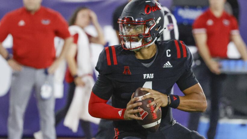 Florida Atlantic Owls quarterback Cam Fancher looks to throw a pass