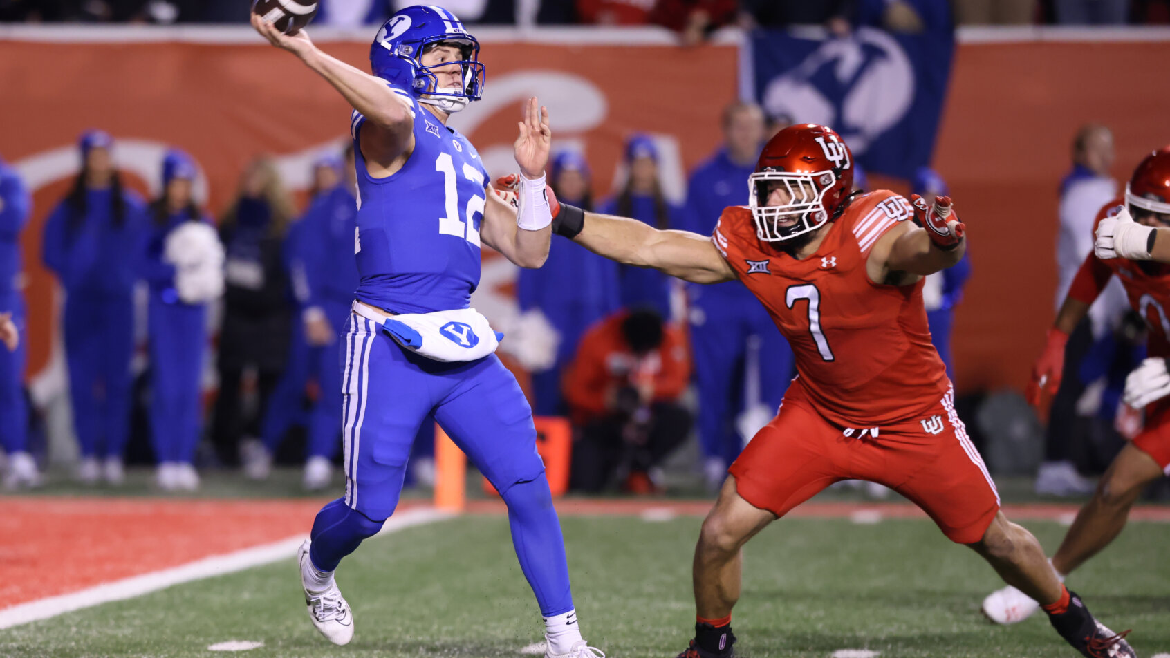 Jake Retzlaff throwing under pressure