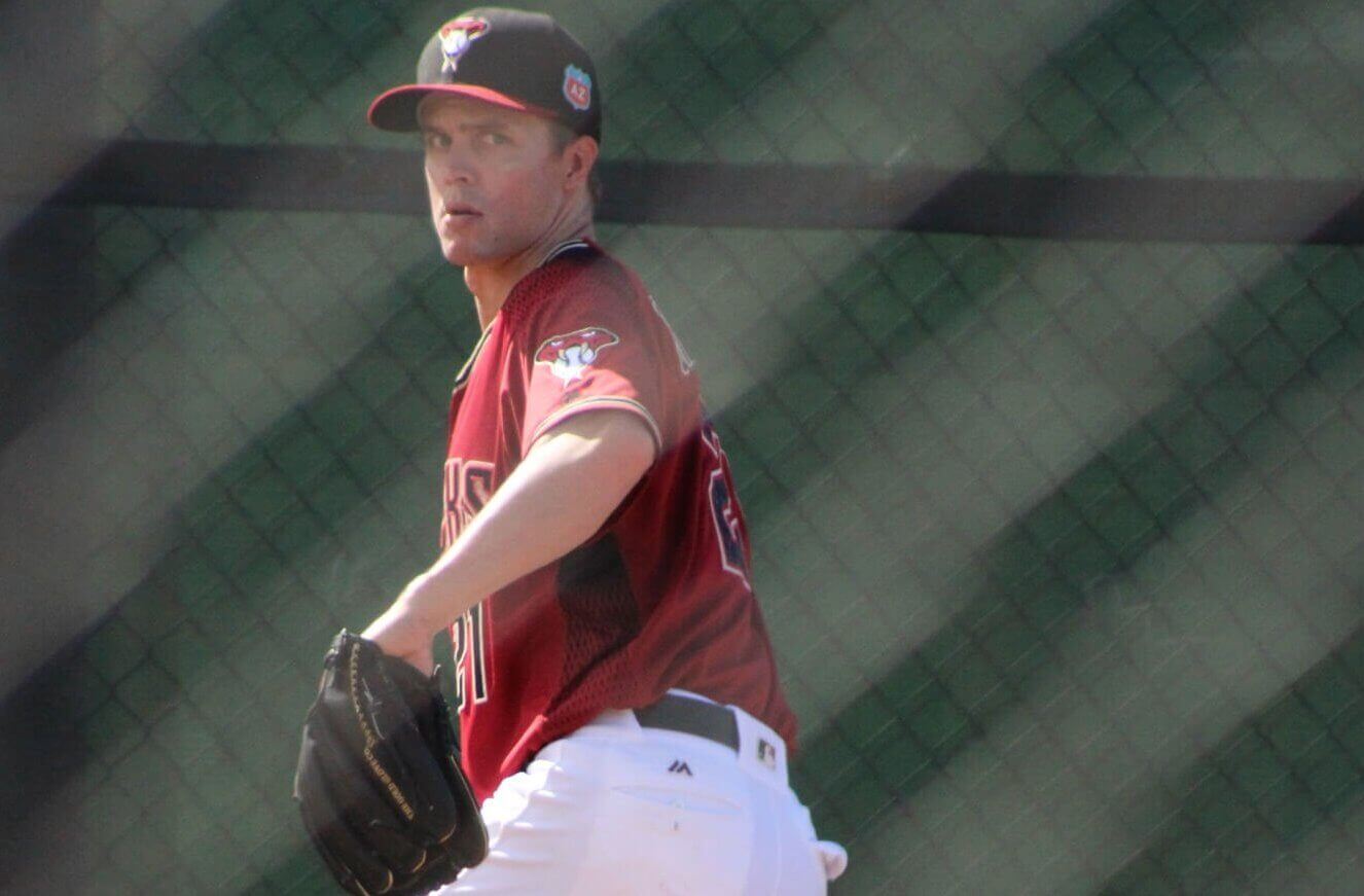 Zack Greinke warming up