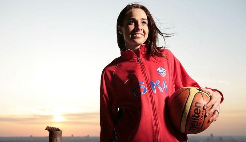 Spurs Assistant Coach Becky Hammon in Russia