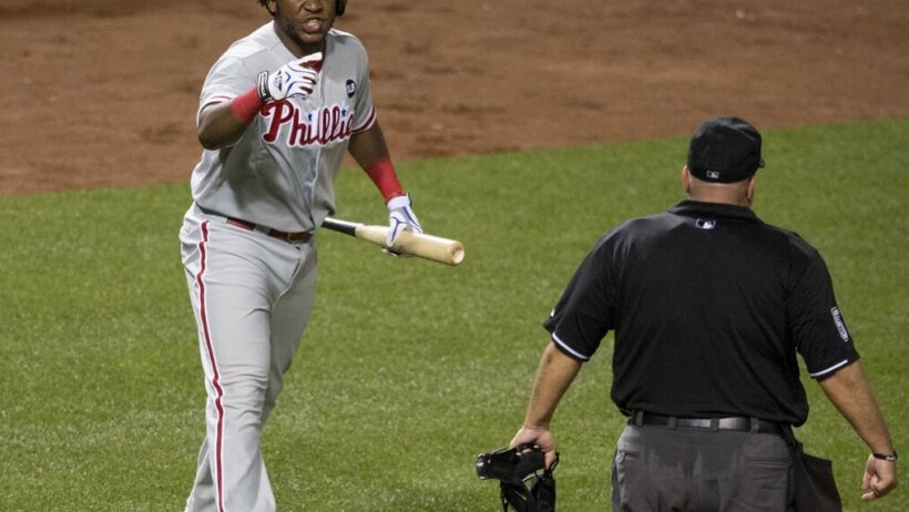Phillies' 3B Maikal Franco screaming at the ump.