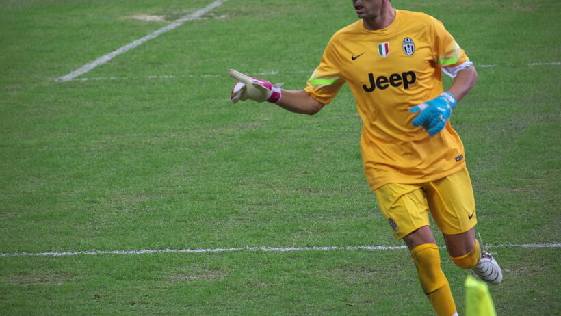 Gigi Buffon, Juventus