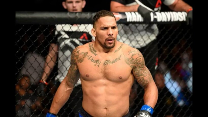 Eryk Anders headlines the night on just six days' notice.