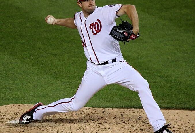 Max Scherzer throwing a pitch.