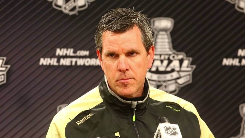 Penguins coach Mike Sullivan