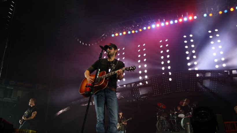 Eric Church on stage