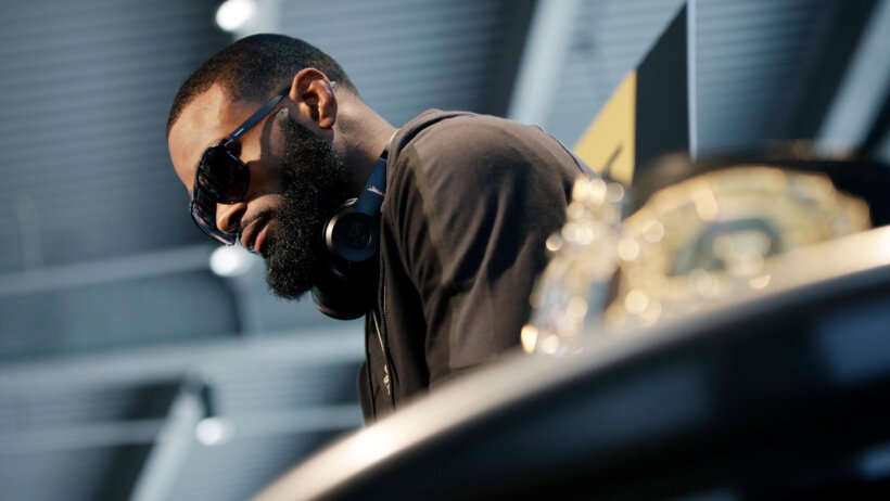 FanDuel Jake Paul vs Tyron Woodley promo