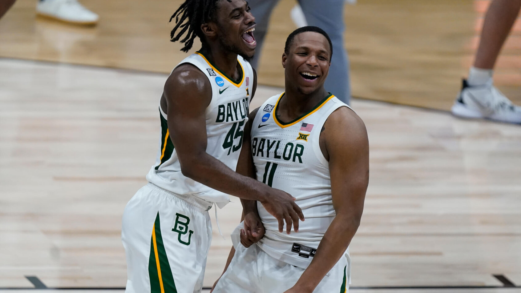 Baylor's Davion Mitchell and Mark Vital celebrating
