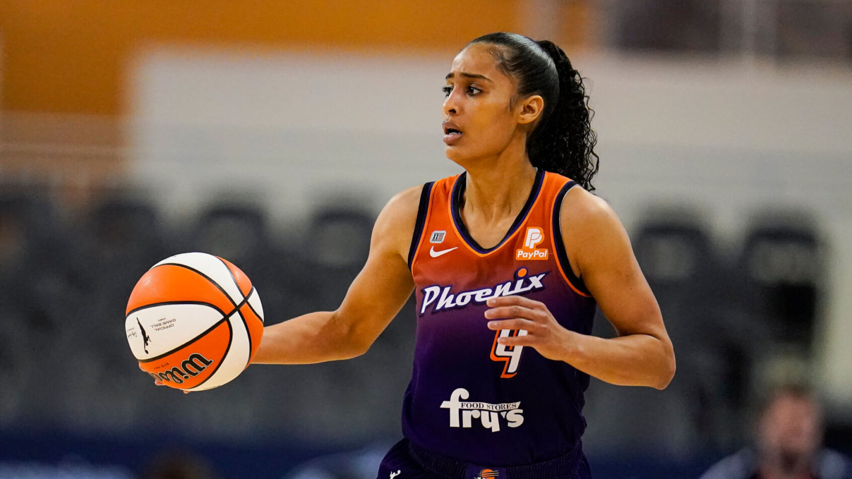 Skylar Diggins