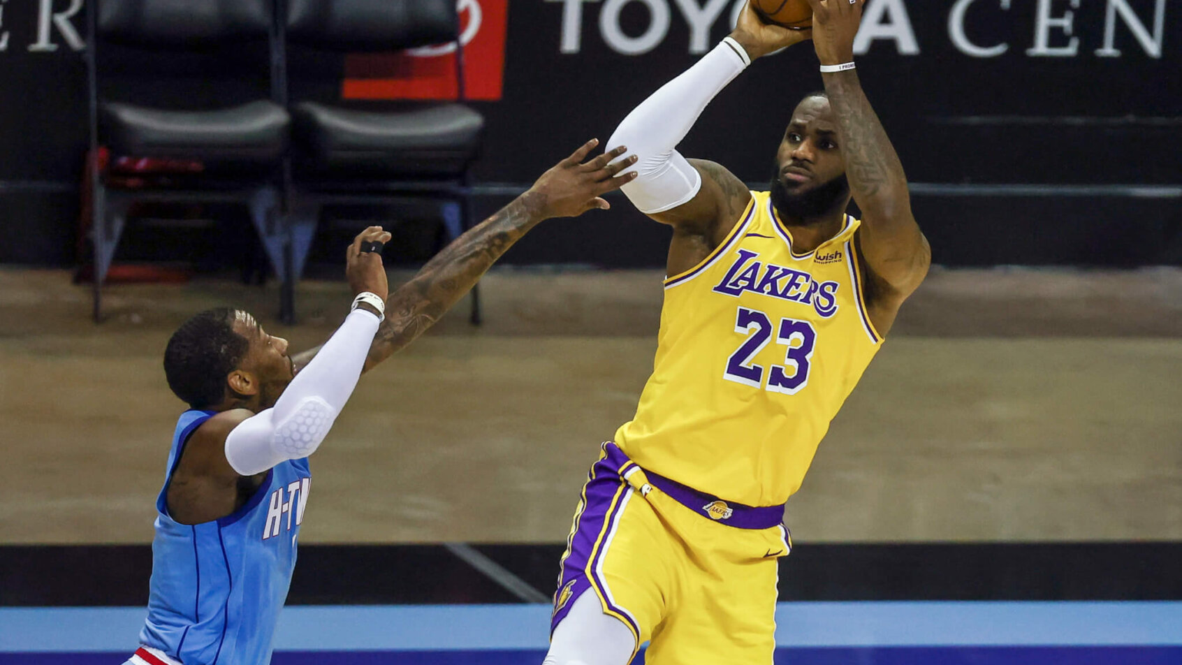 Los Angeles Lakers forward LeBron James