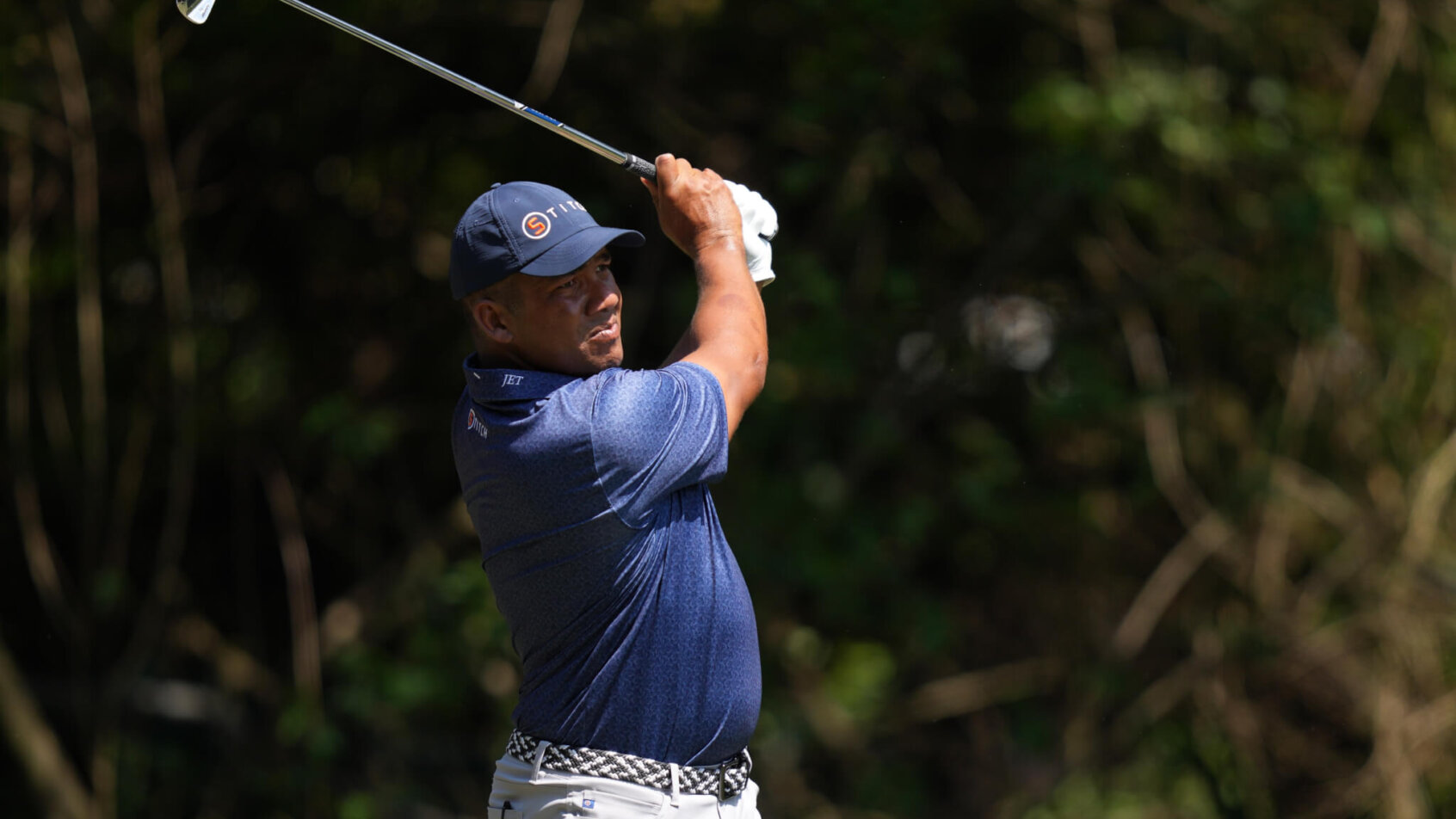 Vegas swinging off the tee