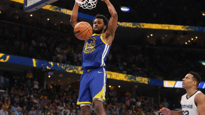 Wiggins dunking