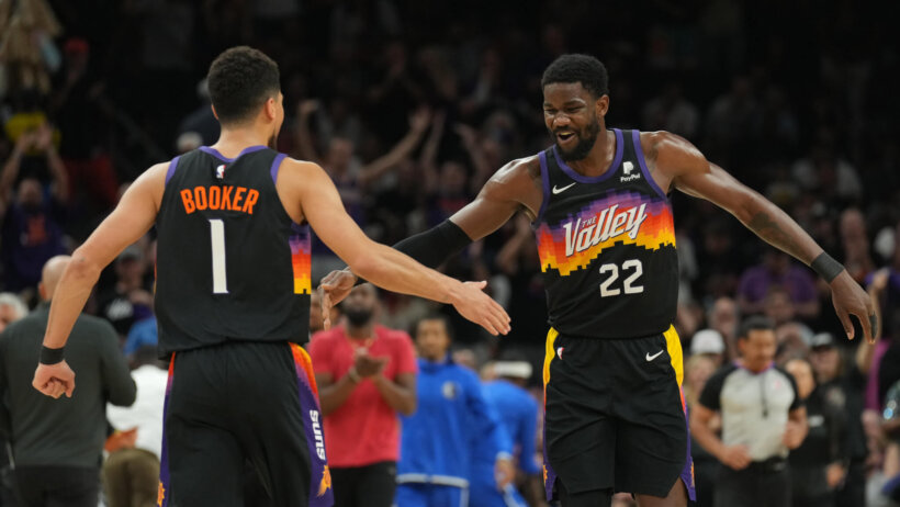 Ayton and Booker celebrate