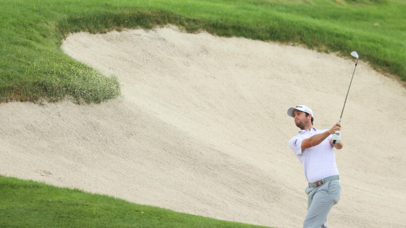 Davis Riley approach from the bunker