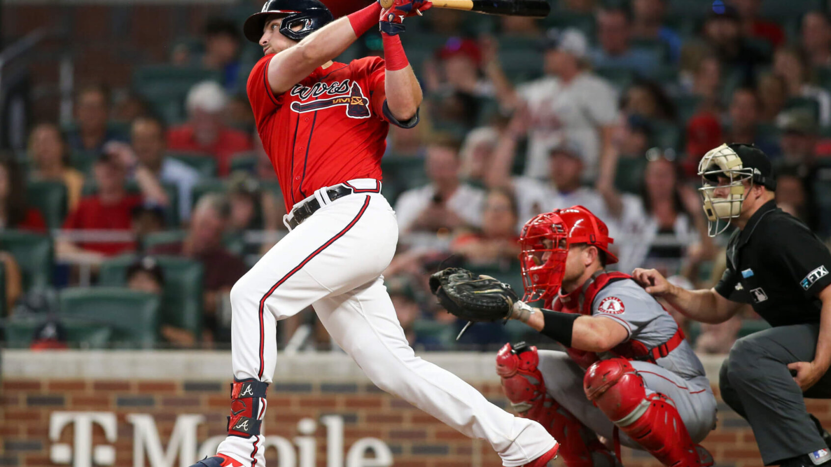 Austin Riley singles, Atlanta Braves