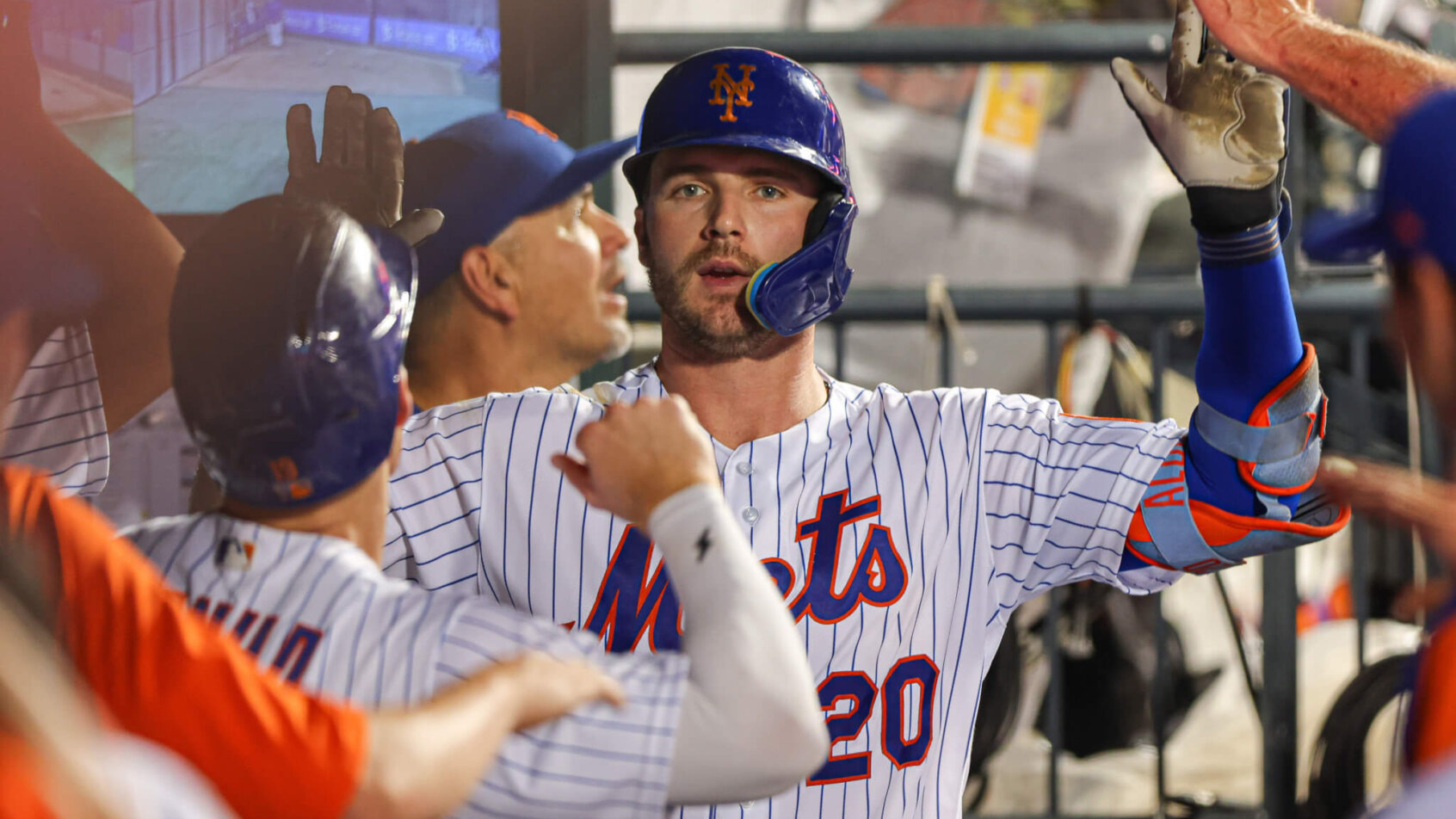 Pete Alonso home run celebration