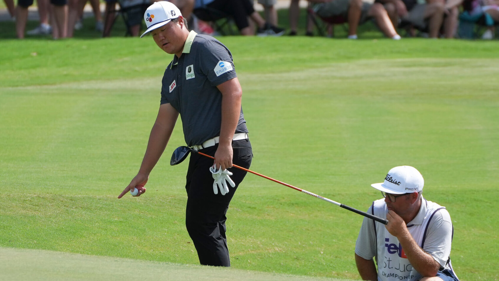 Sungjae Im and his caddy at the FedEx St. Jude Championship