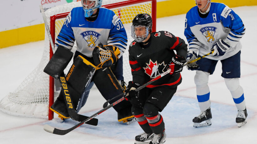 Connor Bedard in front of the net versus Finland