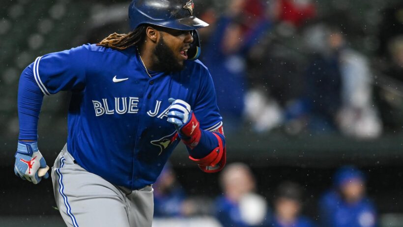 Toronto Blue Jays first baseman Vladimir Guerrero Jr. rounding the bases