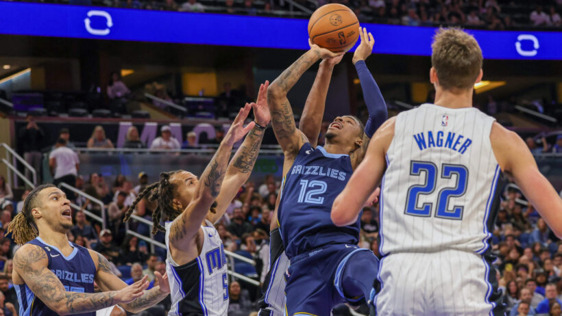 Memphis Grizzlies guard Ja Morant driving to the basket