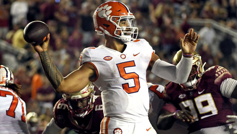 Clemson Tigers quarterback DJ Uiagalelei throws