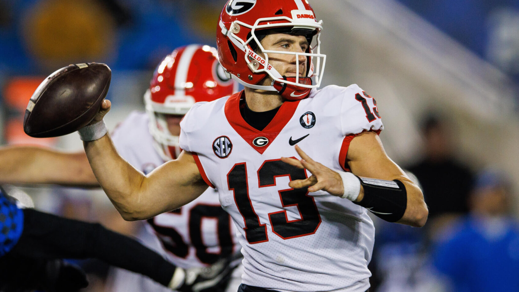 Georgia Bulldogs quarterback Stetson Bennett passes the ball