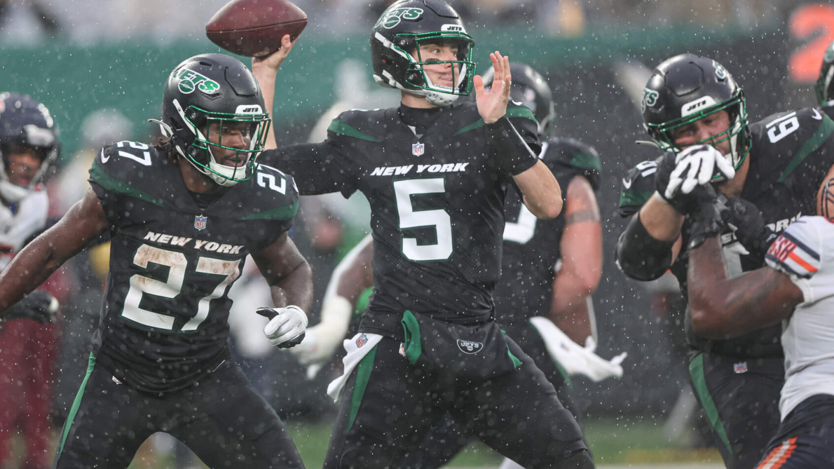 Jets quarterback Mike White