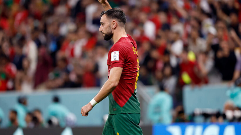Bruno Fernandes celebrates