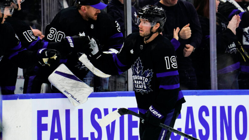 Toronto Maple Leafs forward Calle Jarnkrok celebrates goal