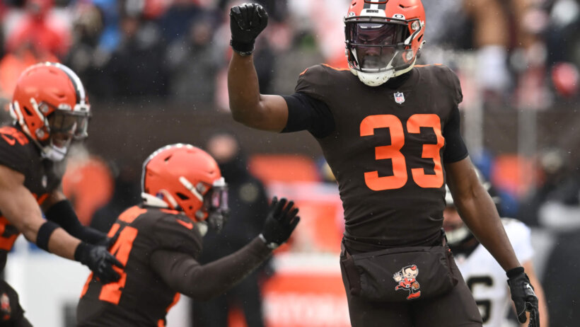 Cleveland Browns Ronnie Harrison Jr. celebrating stop