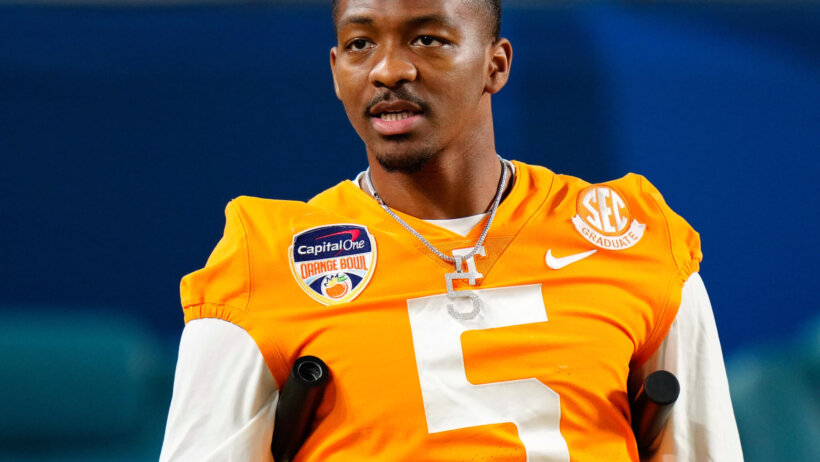 Tennessee Volunteers quarterback Hendon Hooker