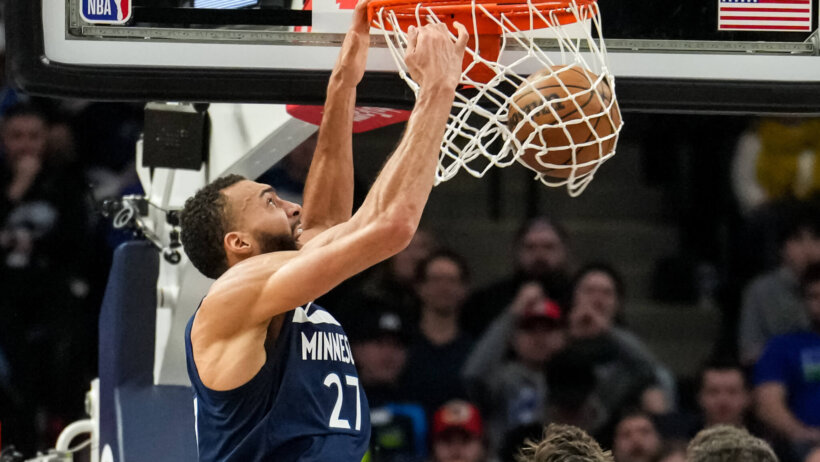 Minnesota Timberwolves center Rudy Gobert dunking