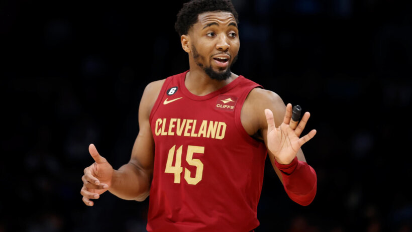 Cleveland Cavaliers guard Donovan Mitchell gesturing