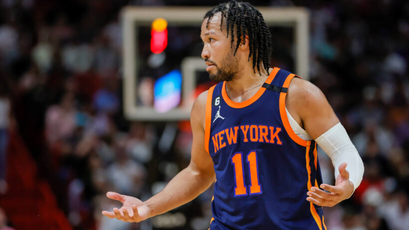 New York Knicks guard Jalen Brunson reacts to a call