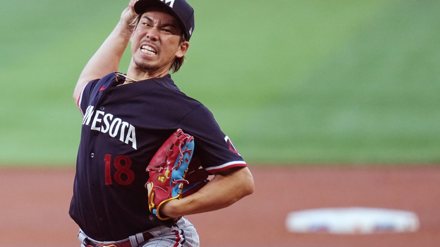 Minnesota Twins starting pitcher Kenta Maeda