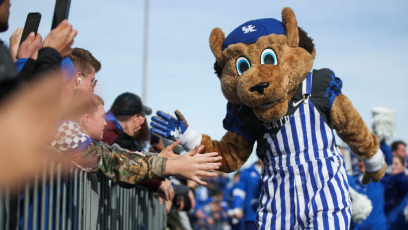 Kentucky Wildcats mascot.