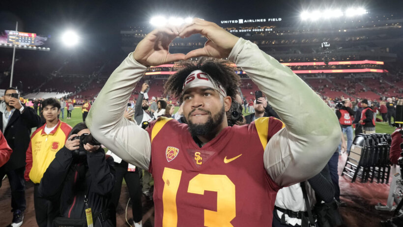 USC Trojans quarterback Caleb Williams celebrates after the game against the Notre Dame Fighting Irish