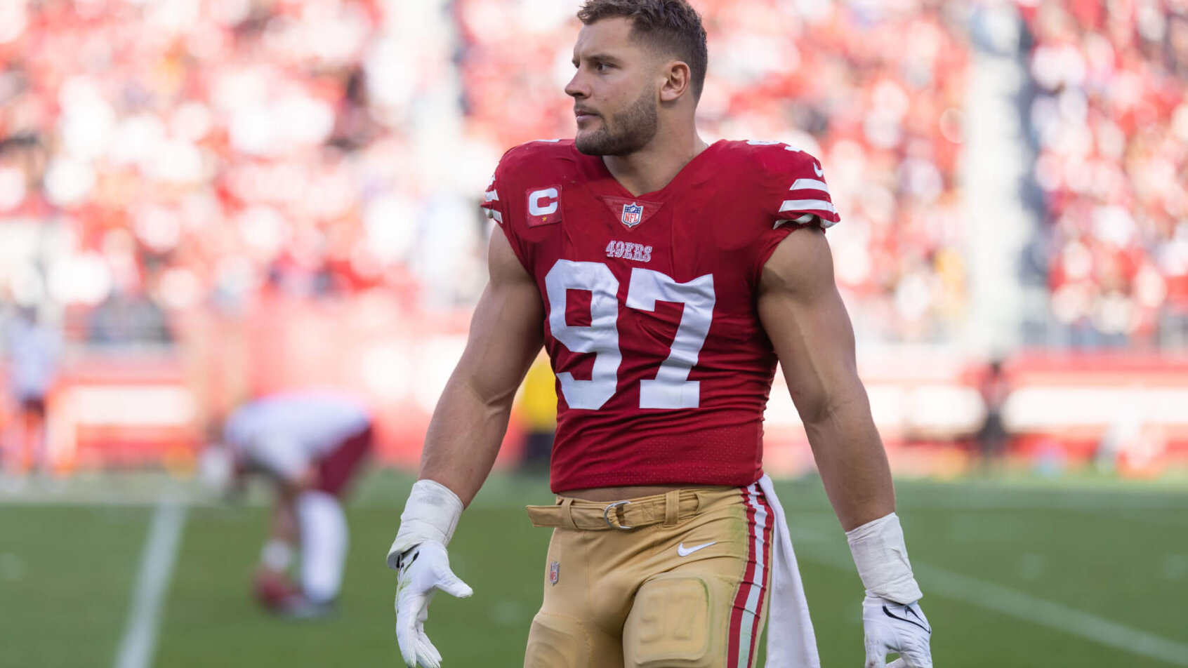 49ers defensive end Nick Bosa. 49ers vs Steelers
