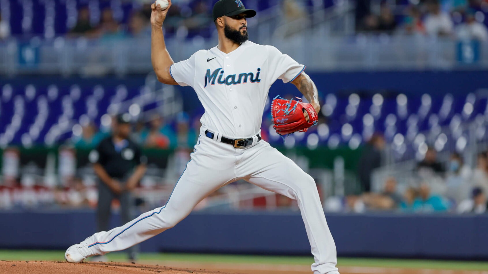 Sandy Alcantara throws pitch