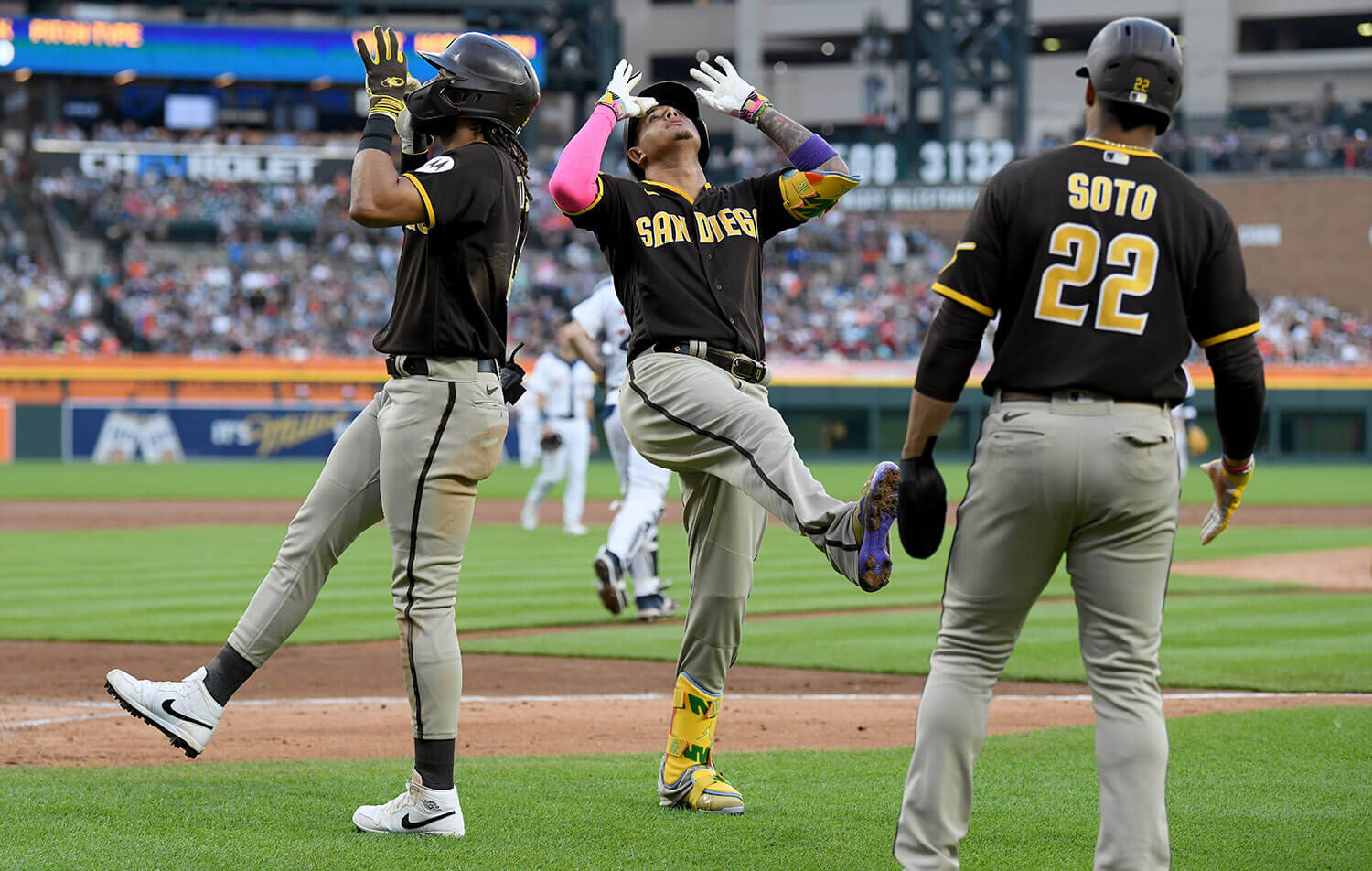 Diego Padres' Manny Machado and Fernando Tatis Jr.. Padres vs Tigers