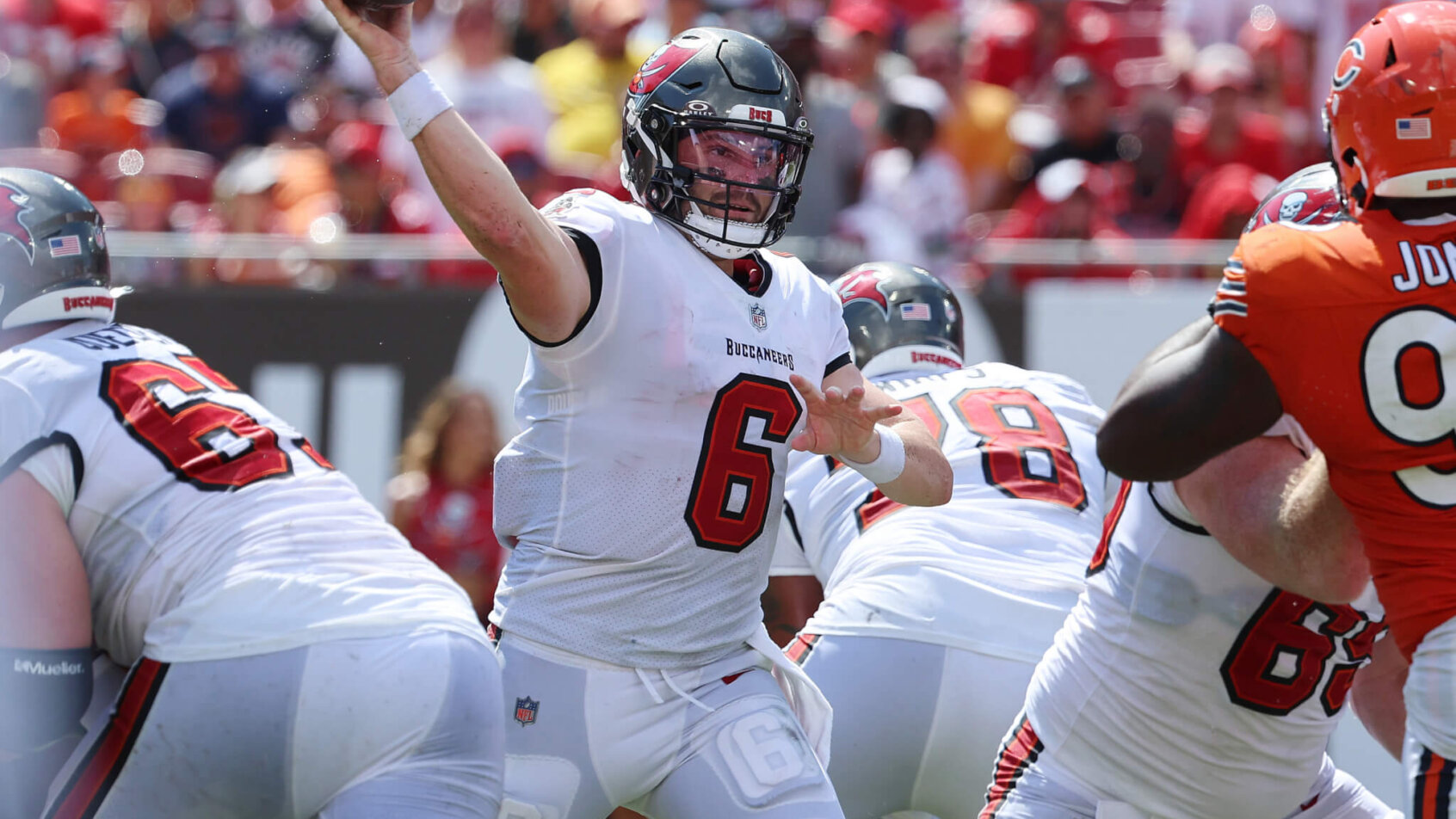 Baker Mayfield and the Tampa Bay Buccaneers are 5-point home underdogs to the Philadelphia Eagles in their NFL Week 3 MNF game.