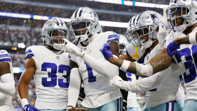 Dallas Cowboys safety Jayron Kearse (1) celebrates making an interception