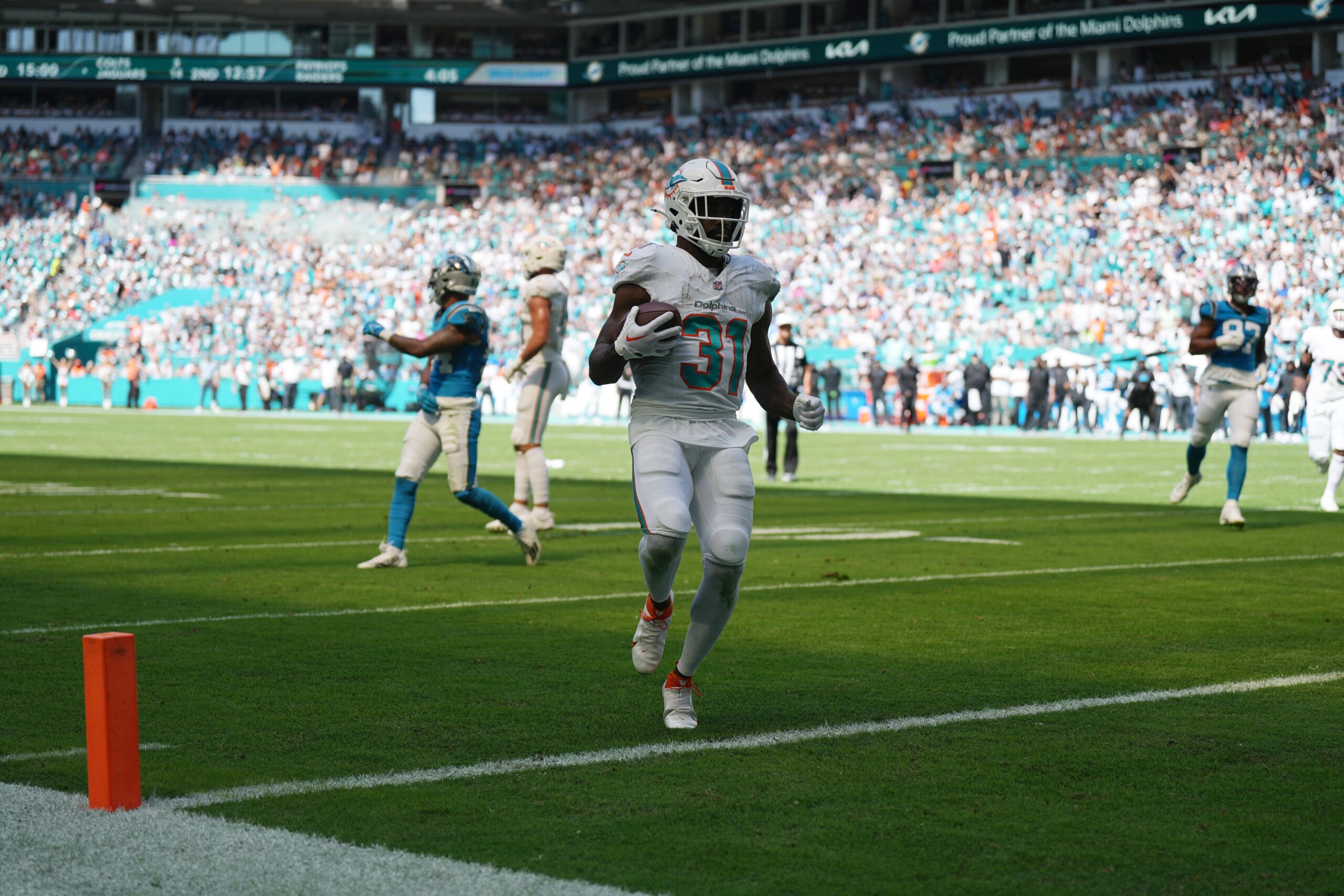 Dolphins RB Raheem Mostert has an NFL leading 11 TDs and is a solid anytime TD bet in the Dolphins vs Eagles player props.