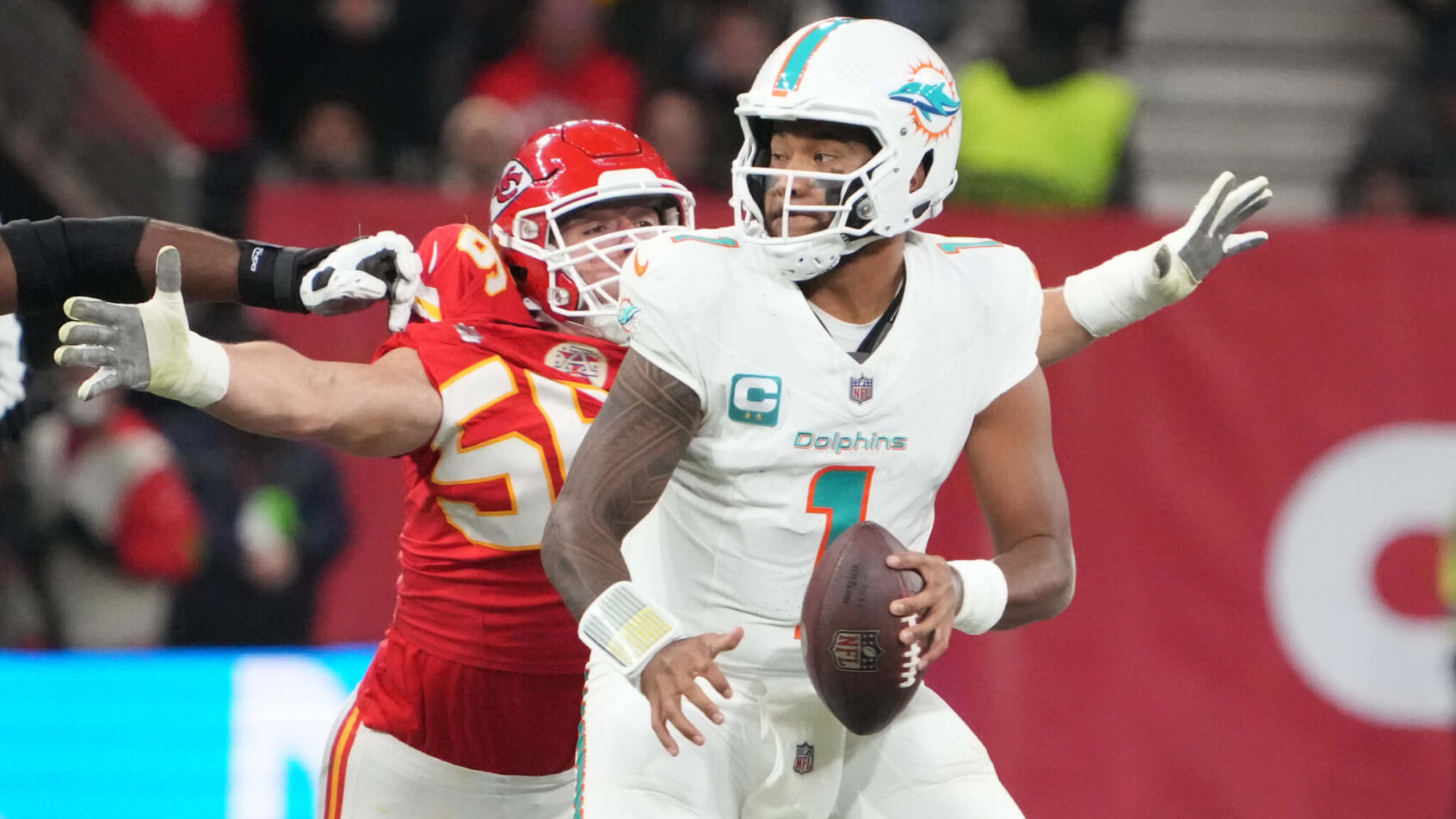 The favored Chiefs are drawing 74% of moneyline bets over the Dolphins in NFL Wild Card Weekend public betting splits.
