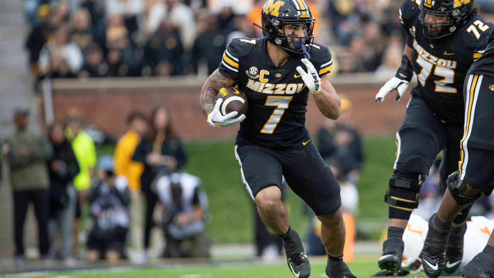 The 11th-ranked Missouri Tigers are 11-point home favorites over Florida.