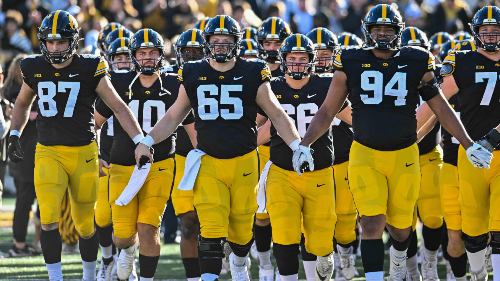 Iowa Hawkeyes take the field