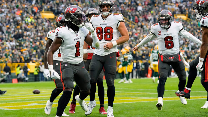 Tampa Bay Buccaneers running back Rachaad White (1) celebrates after scoring a touchdown