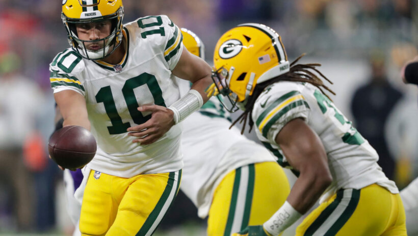 In the Week 18 NFL picks ATS, the Packers are 9-0 ATS in the last nine against the Bears.