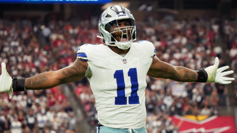 Dallas Cowboys linebacker Micah Parsons (11) celebrates his sack